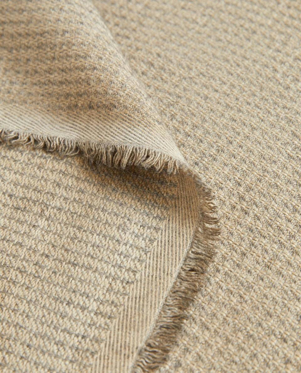 COTTON BLANKET WITH FRINGING