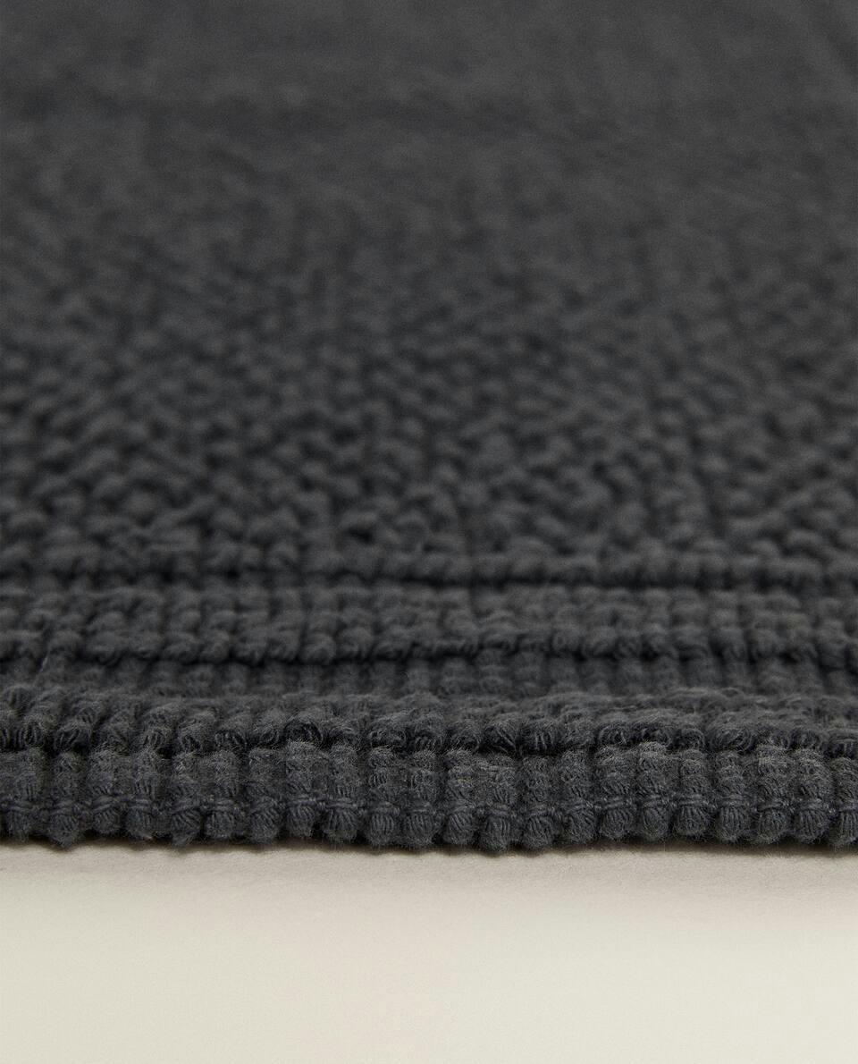 COTTON BATH MAT