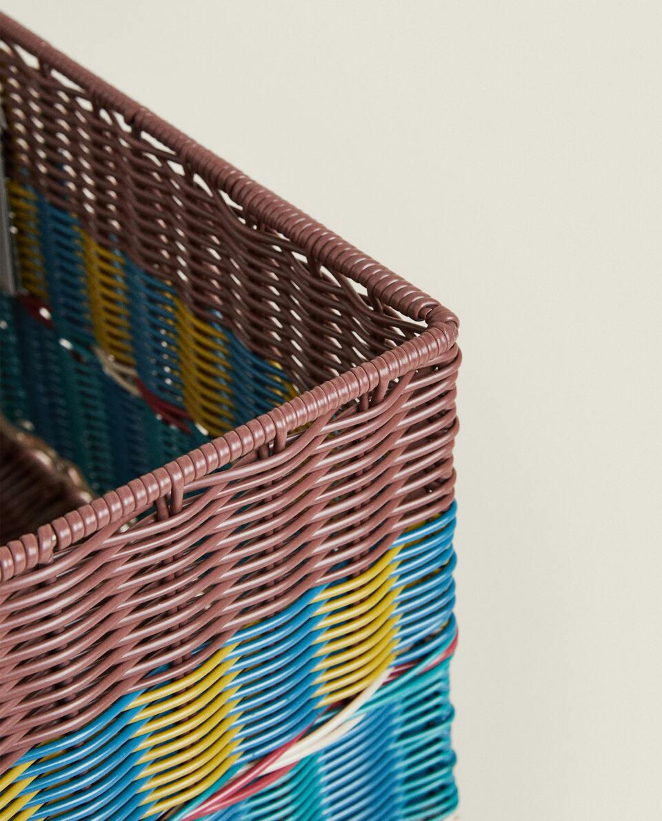 MULTICOLOURED PLAITED BASKET LID