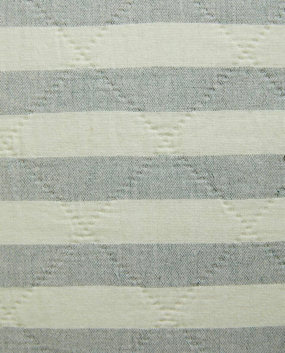 DYED THREAD STRIPED CUSHION COVER