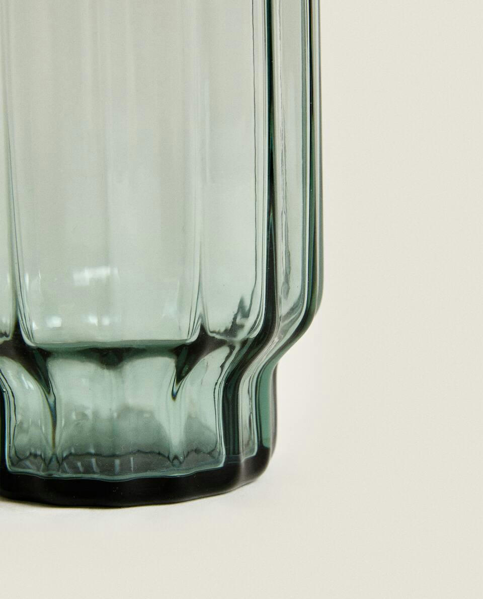 RAISED DESIGN TUMBLER