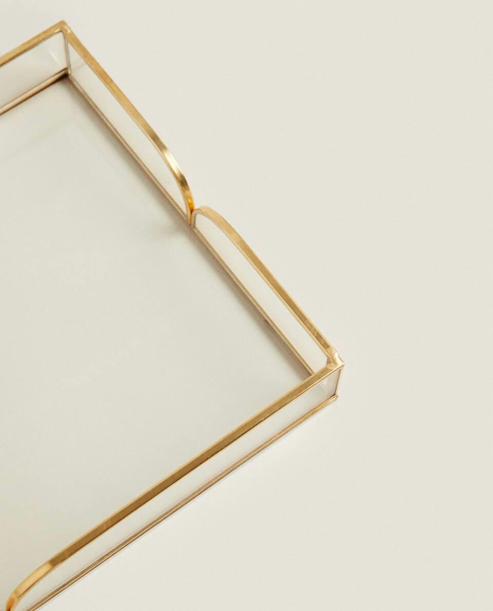 GLASS AND METAL TRAY