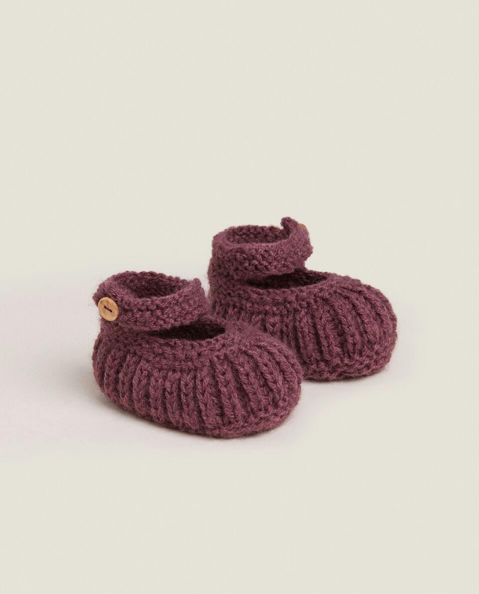 KNIT BALLERINAS WITH STRAP