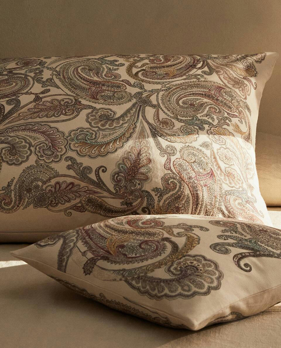 PAISLEY CUSHION COVER