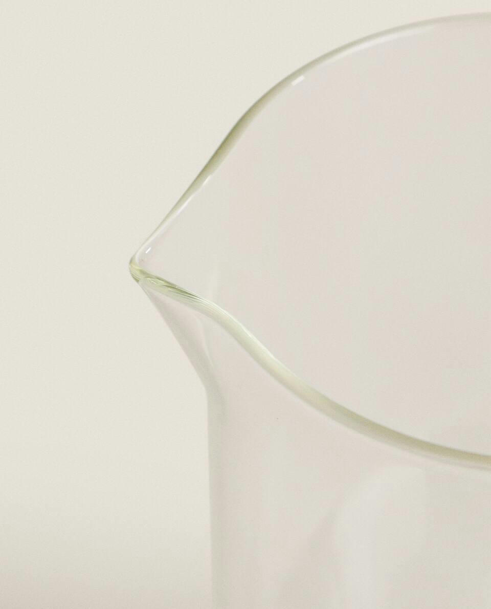 CYLINDRICAL BOROSILICATE GLASS JUG
