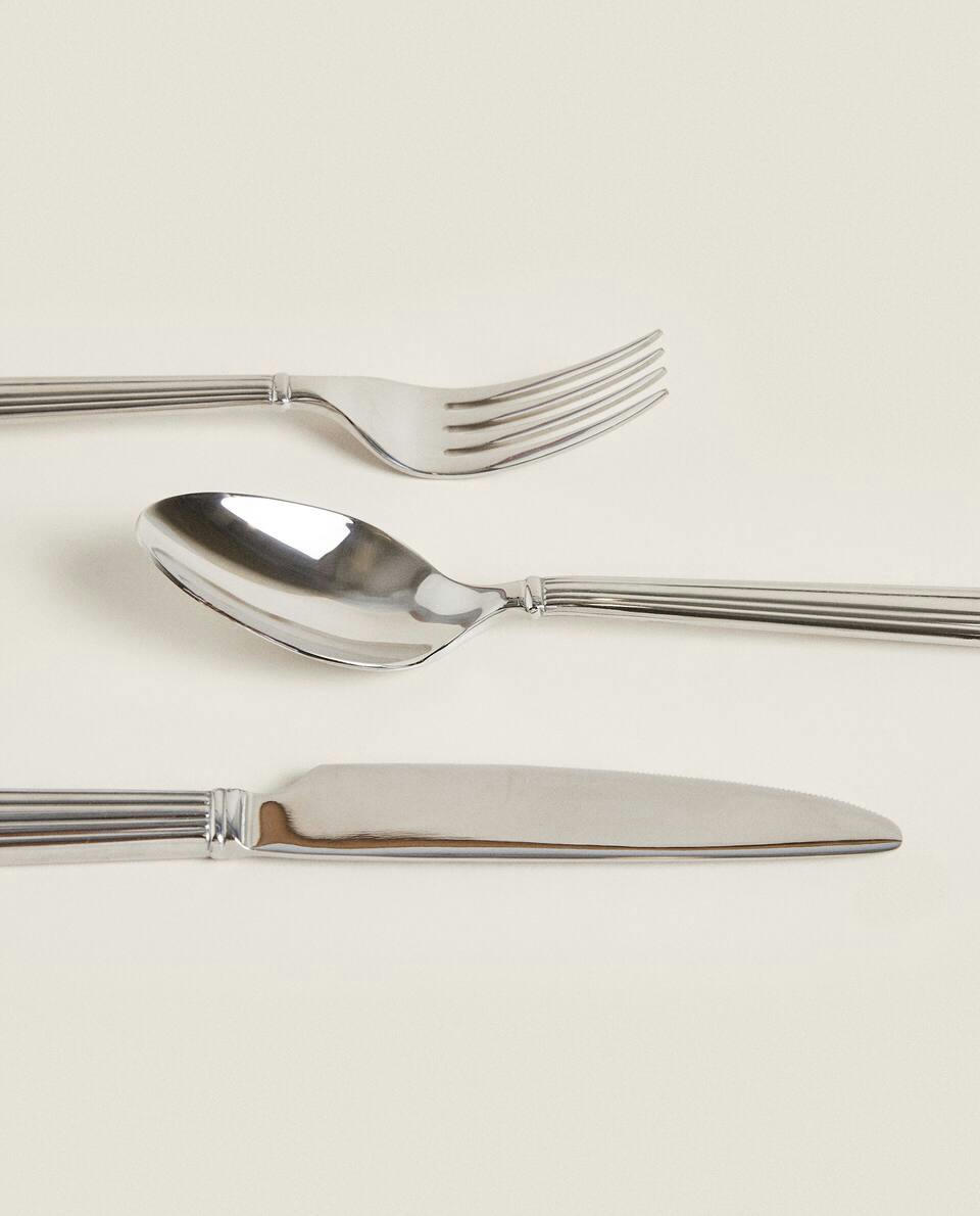 STEEL CUTLERY SET WITH SCORED HANDLE (3-PACK)