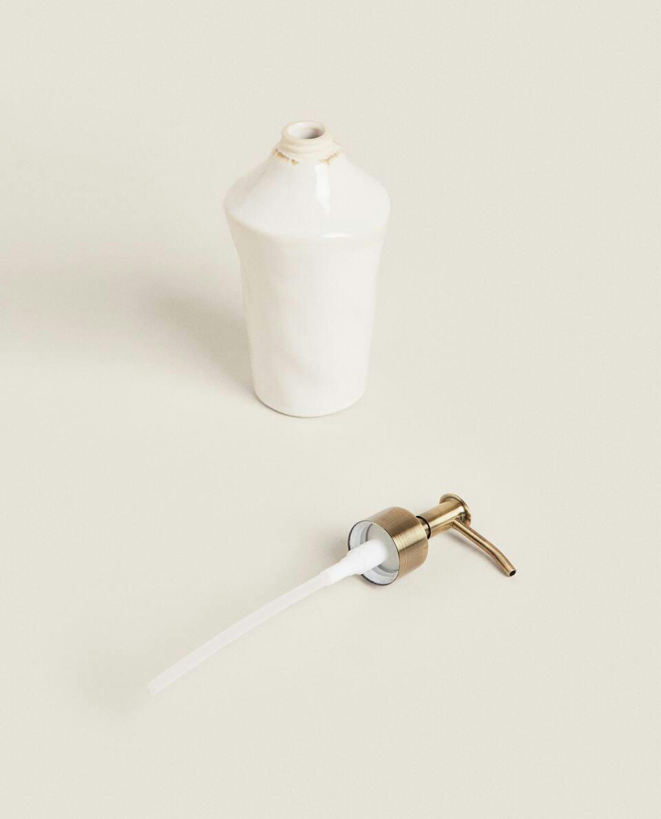 ANTIQUE FINISH CERAMIC BATHROOM SET