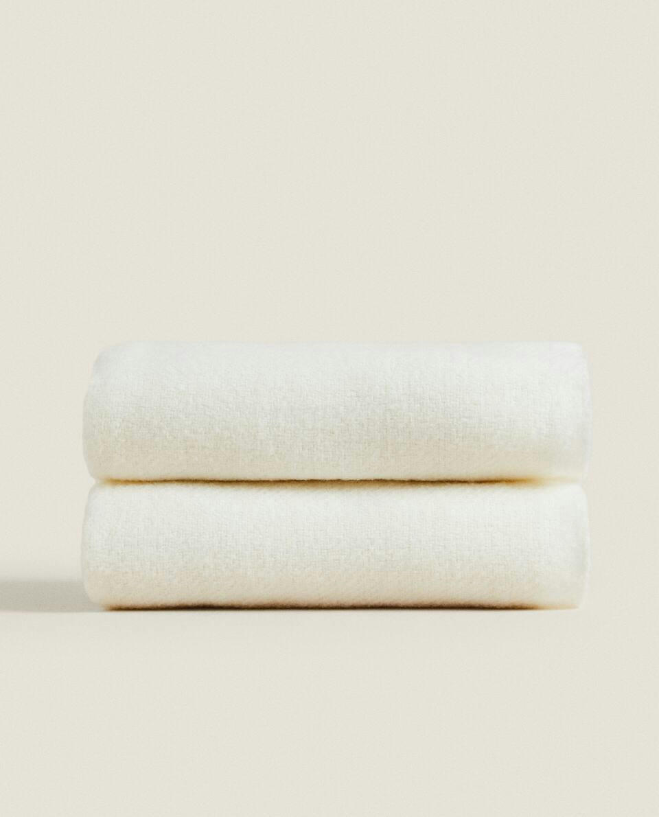 FRINGED WOOL BLANKET