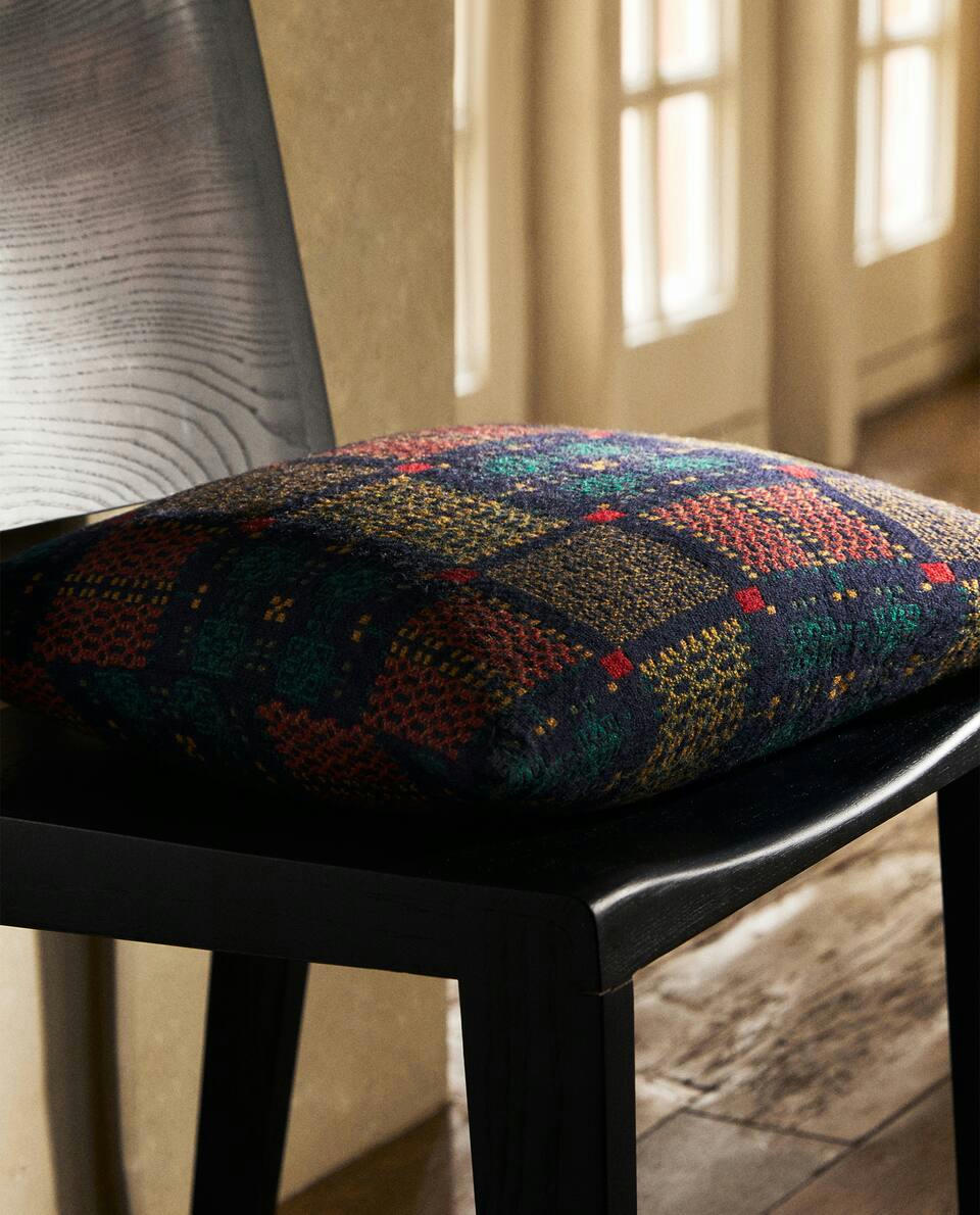 MULTICOLOURED JACQUARD WOOL CUSHION COVER