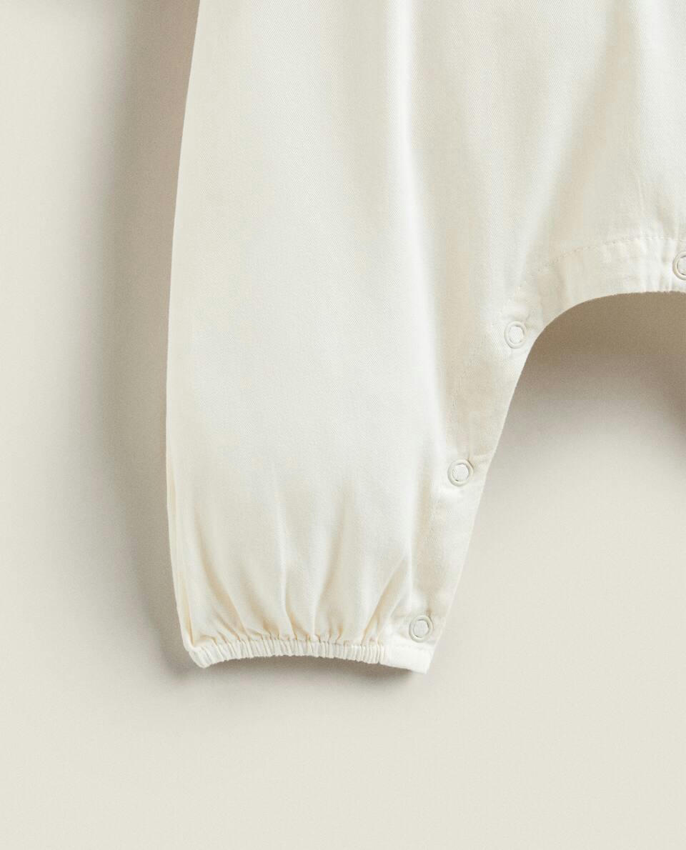 EMBROIDERED CHRISTMAS BABY ROMPER