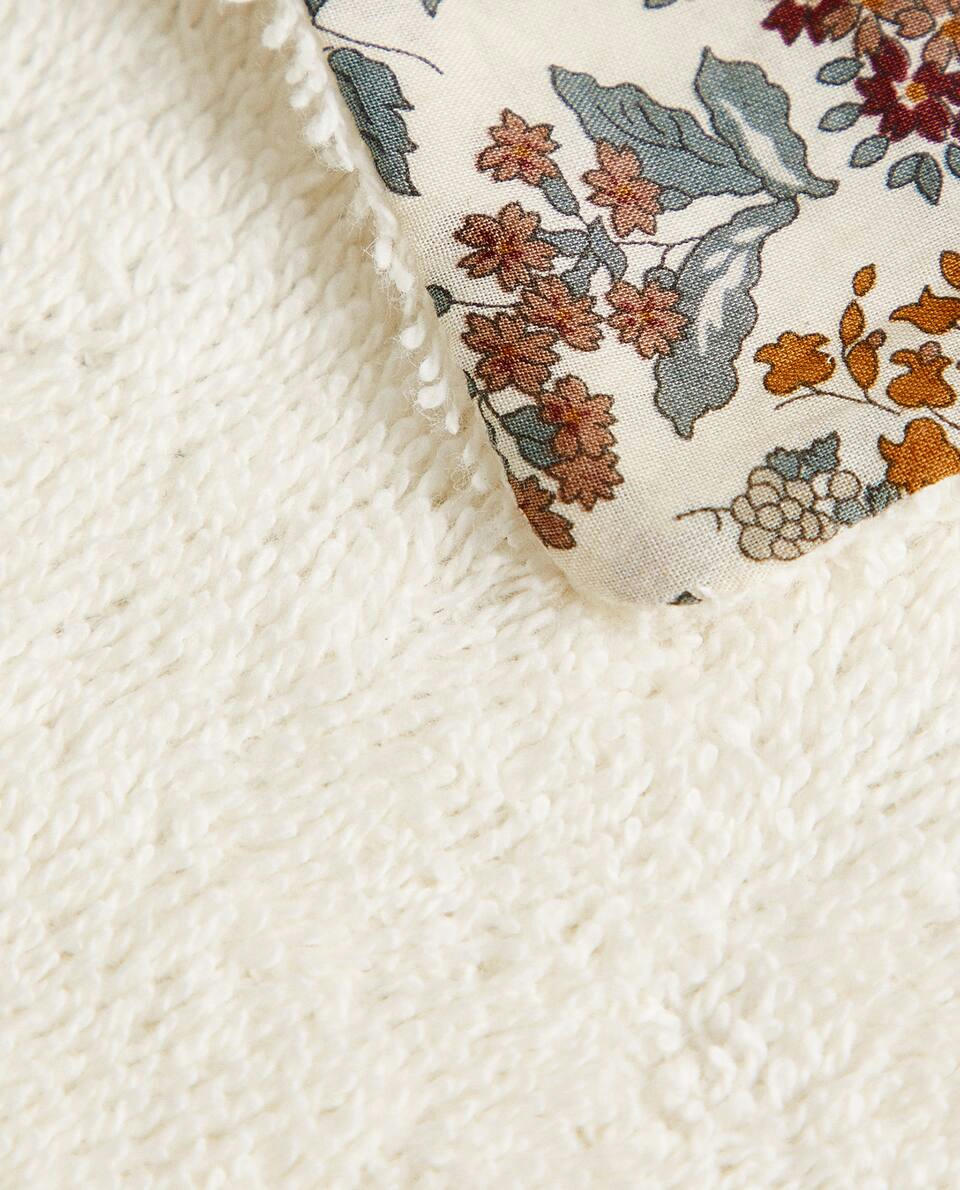 FLORAL PRINT FABRIC CHILDREN'S BIB