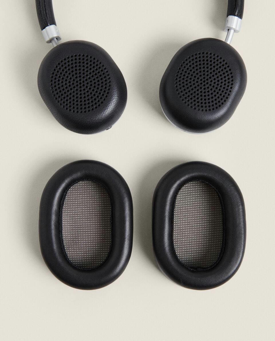 MASTER & DYNAMIC WIRELESS HEADPHONES