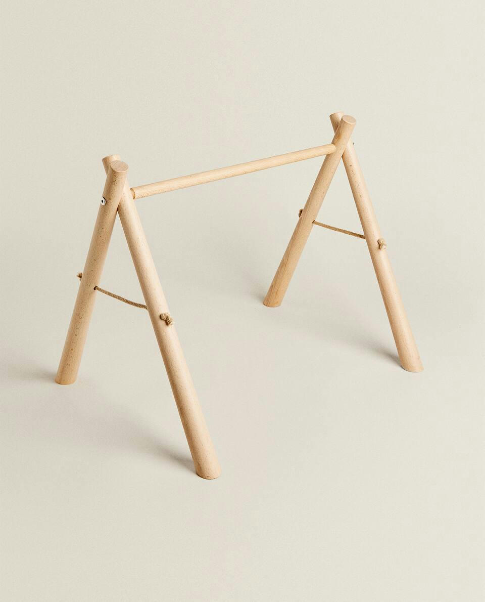 WOODEN BABY GYM