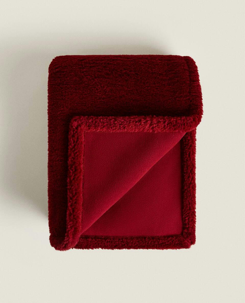 FAUX SHEARLING CHRISTMAS BLANKET