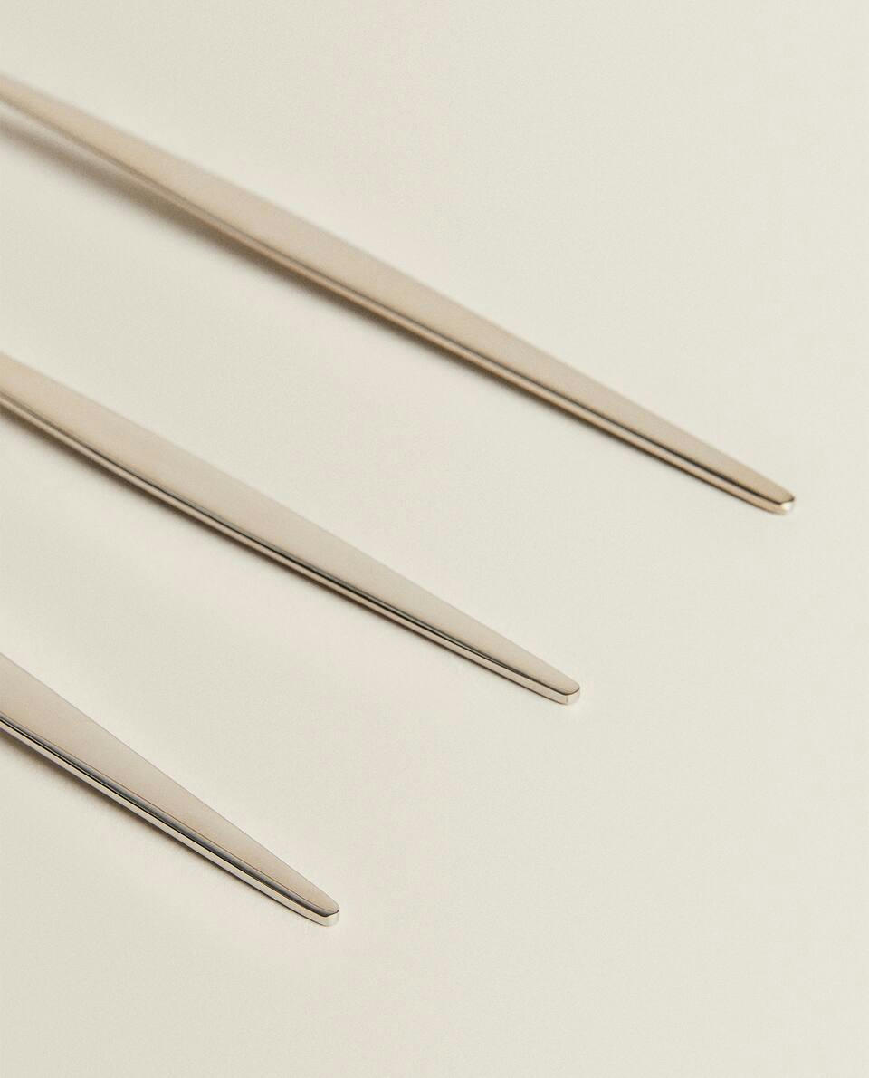 SOUP LADLE WITH EXTRA-FINE HANDLE