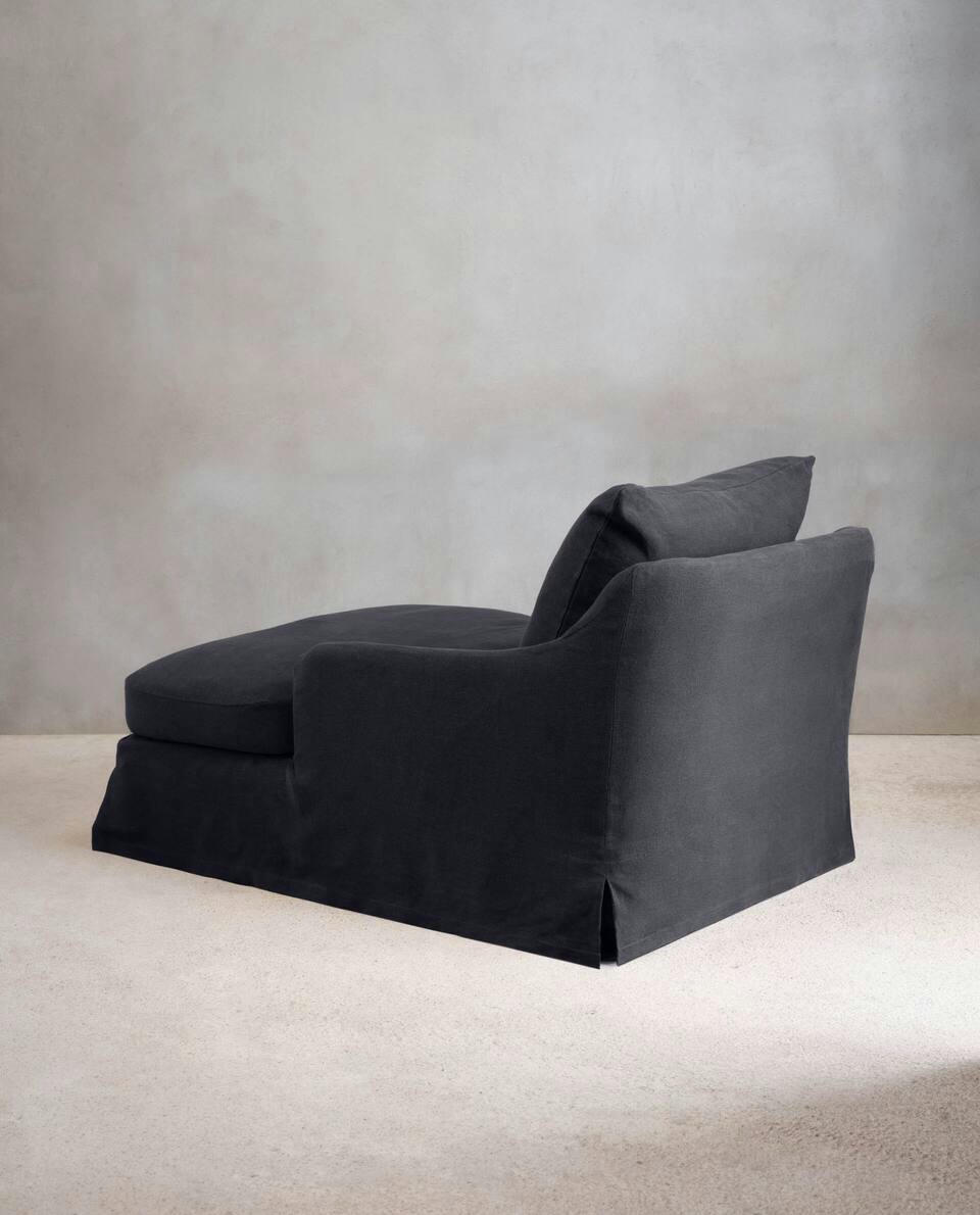 LOVESEAT 01