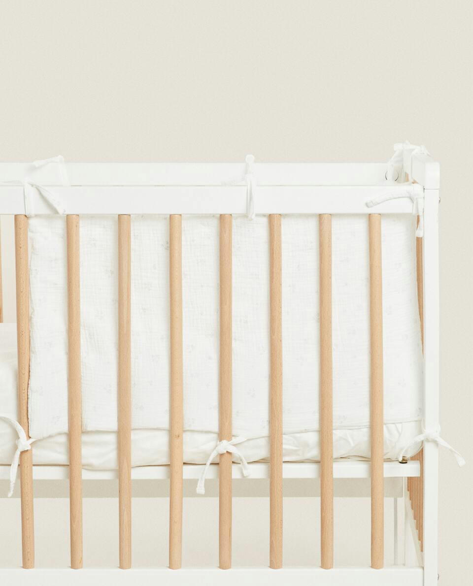 COT BUMPER COVER WITH CLOVER PRINT