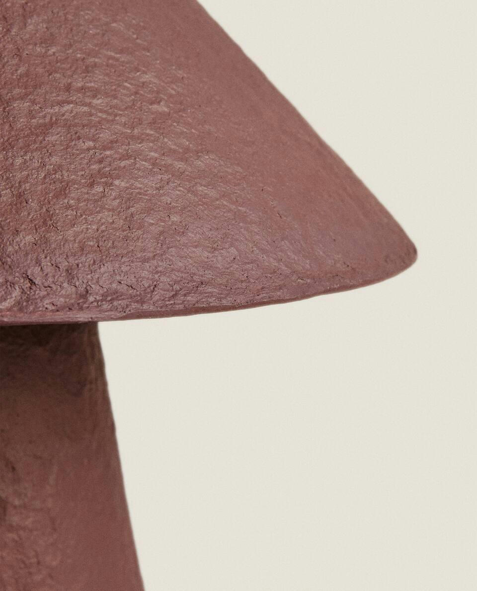 PAPIER-M?CHé TABLE LAMP