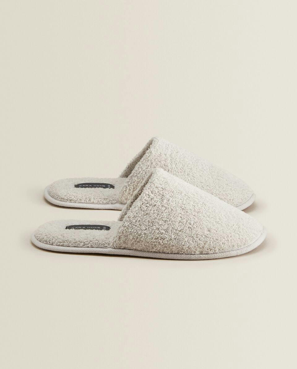 TERRY BATHROOM SLIPPERS