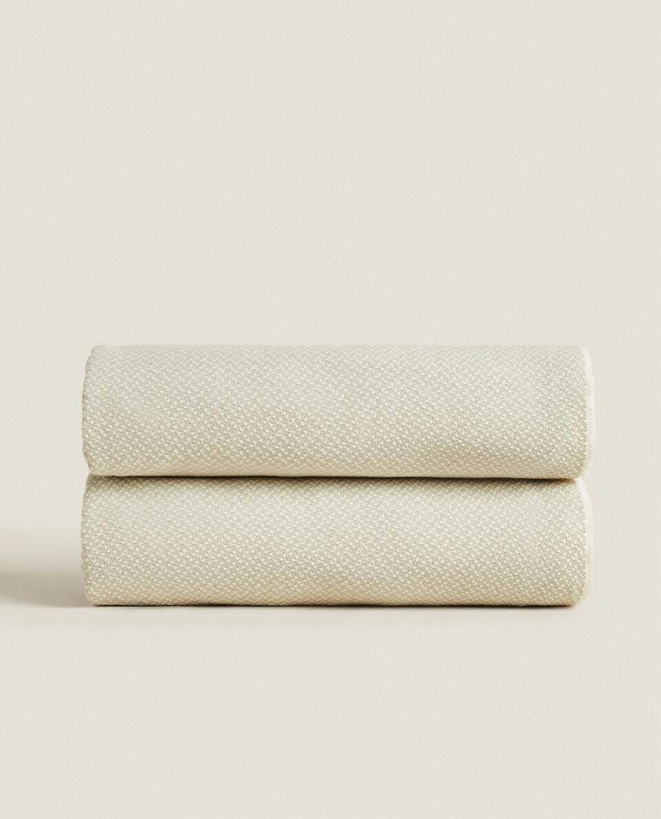 FRINGED ACRYLIC BLANKET