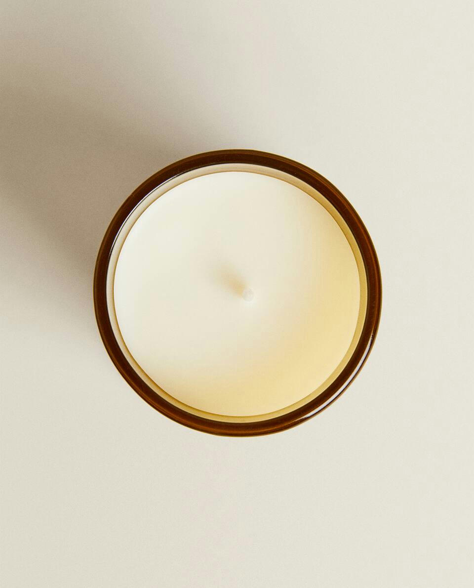 WHITE LOTUS SCENTED CANDLES