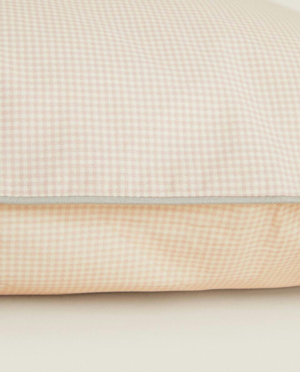 GINGHAM PRINT PILLOWCASE