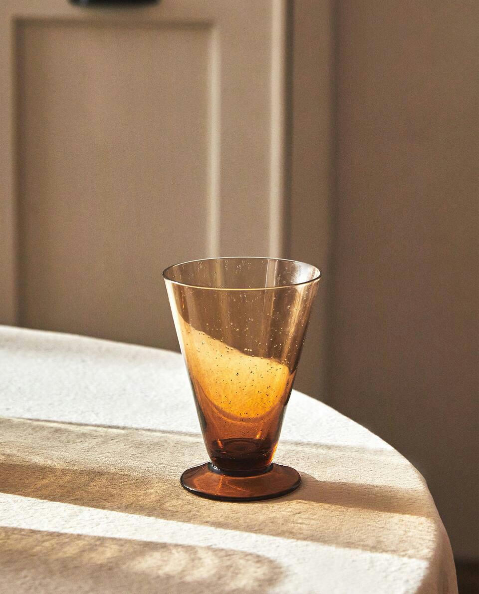 LARGE GLASS WITH BUBBLES