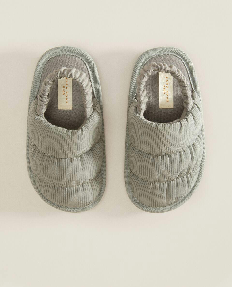 QUILTED SLIPPERS
