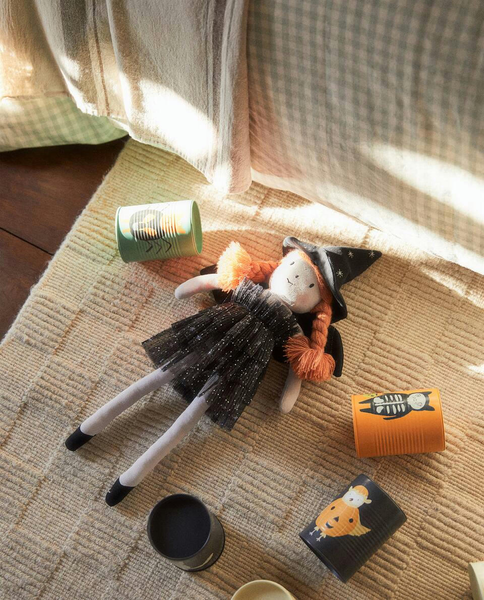 KIDS’ HALLOWEEN WITCH SOFT TOY