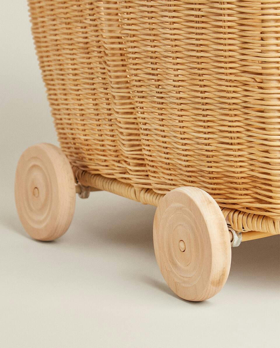 RATTAN TROLLEY WITH WHEELS