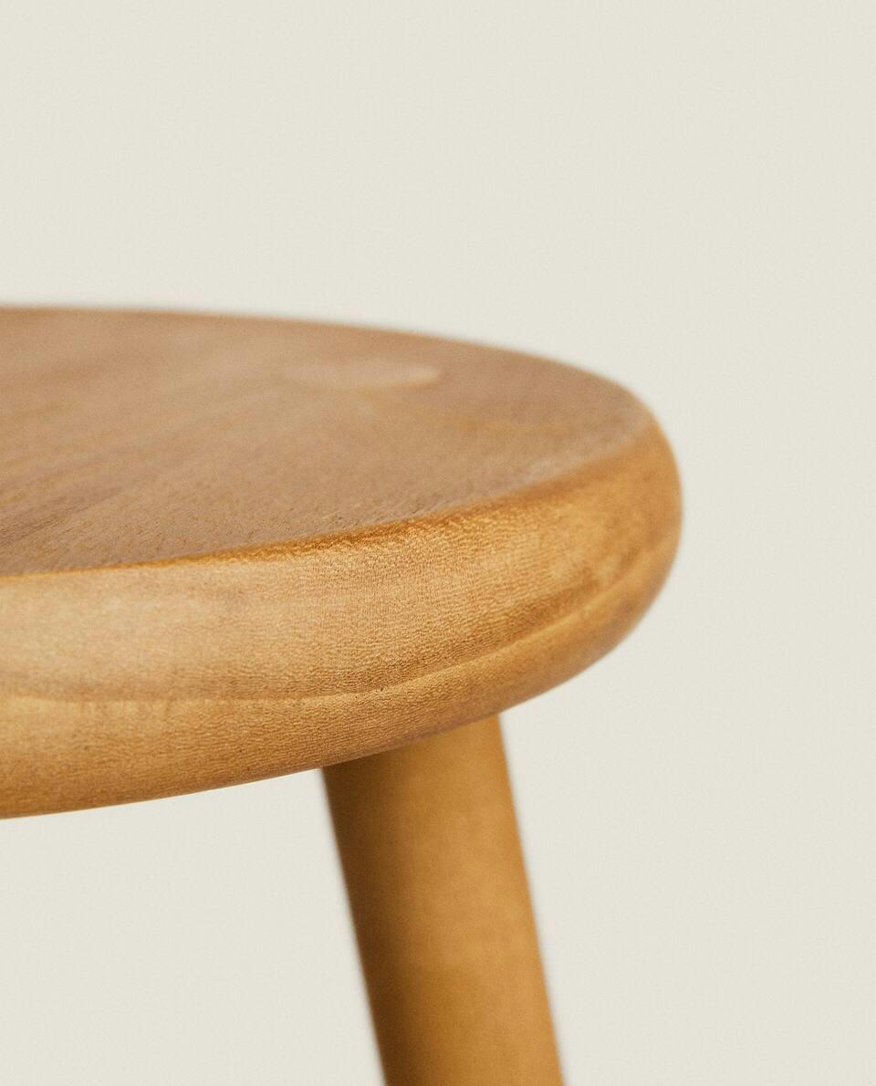 ROUND ELM STOOL