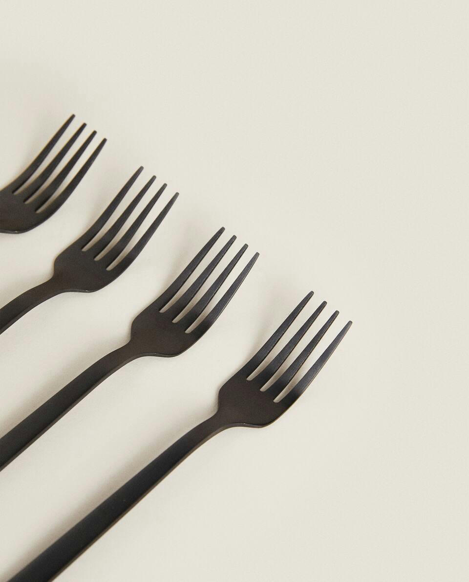 MATTE BLACK BRUNCH FORKS (PACK OF 4)