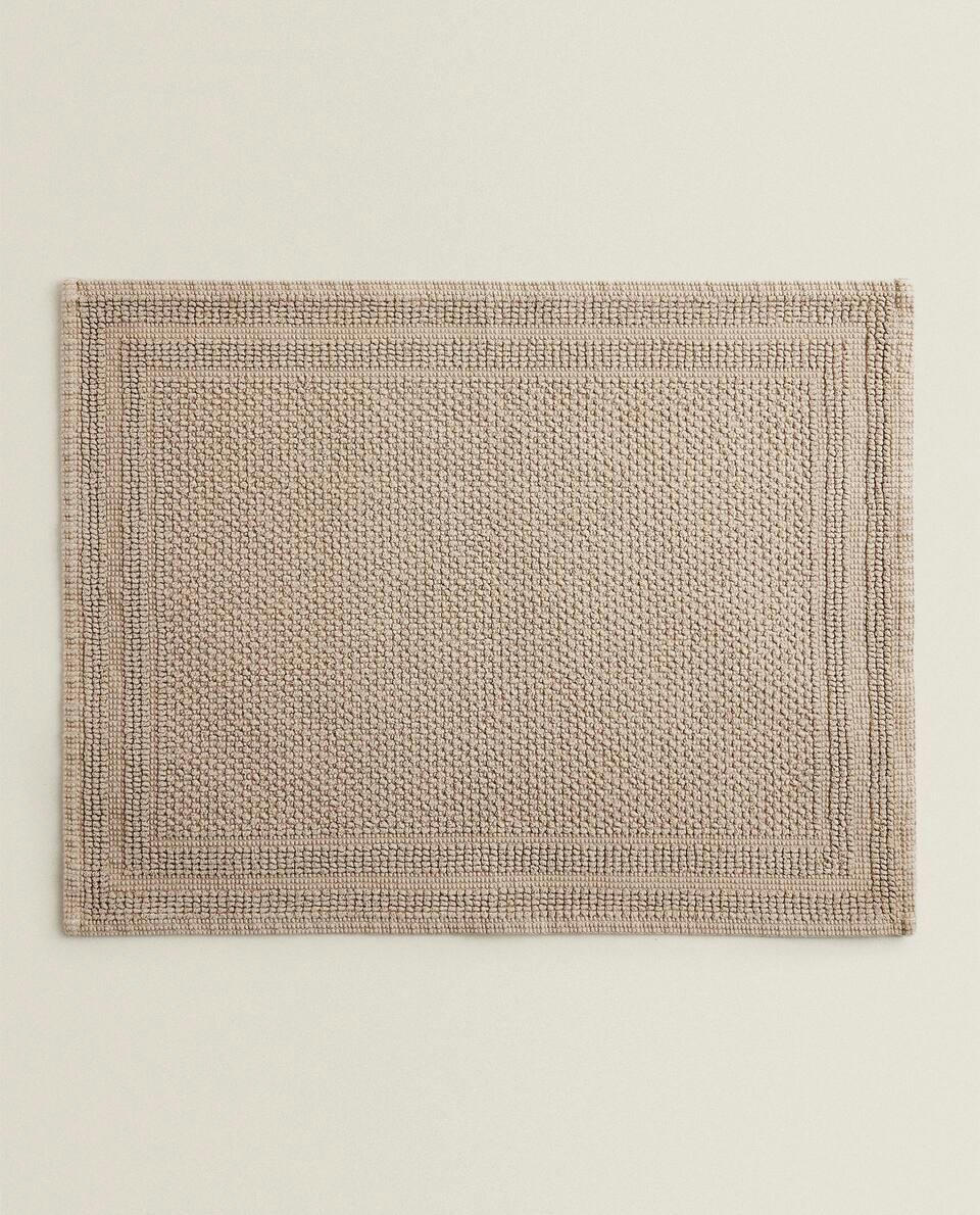 COTTON BATH MAT