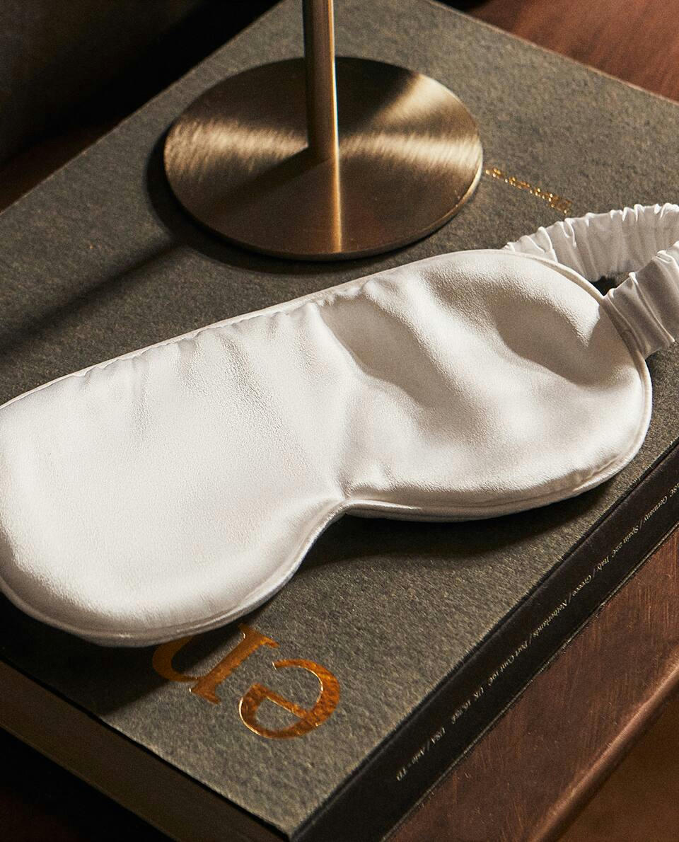 100% MULBERRY SILK EYE MASK