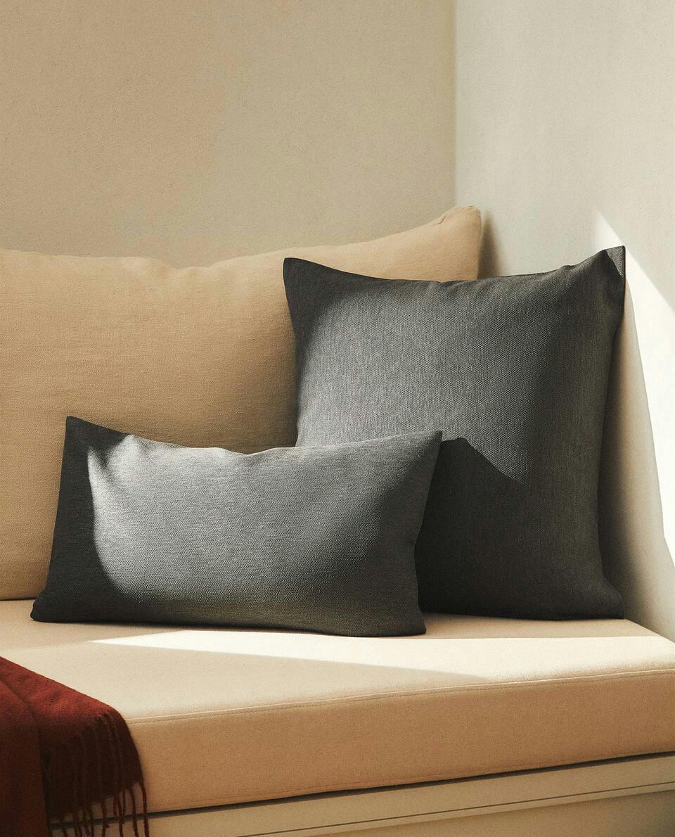 PLAIN CUSHION COVER