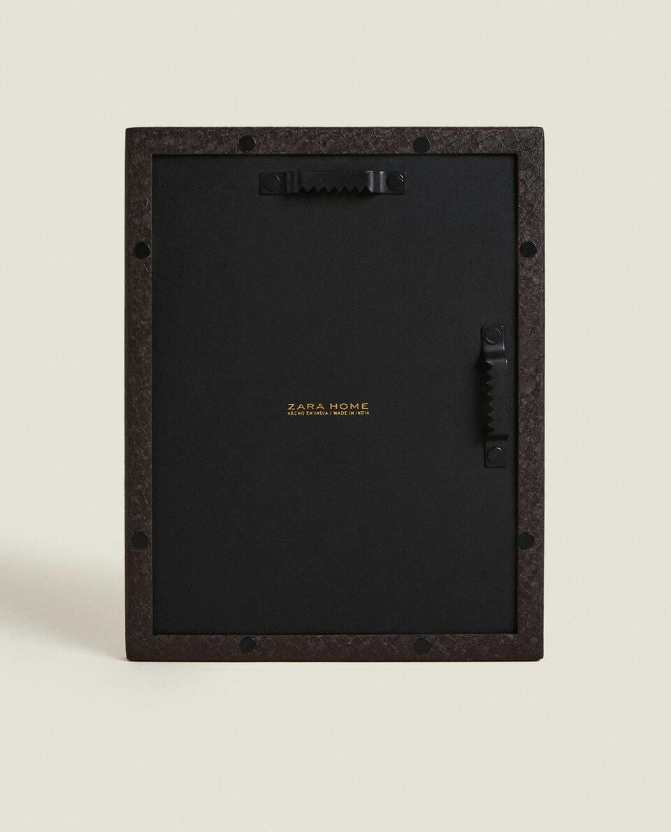 MIRROR WITH METAL FRAME