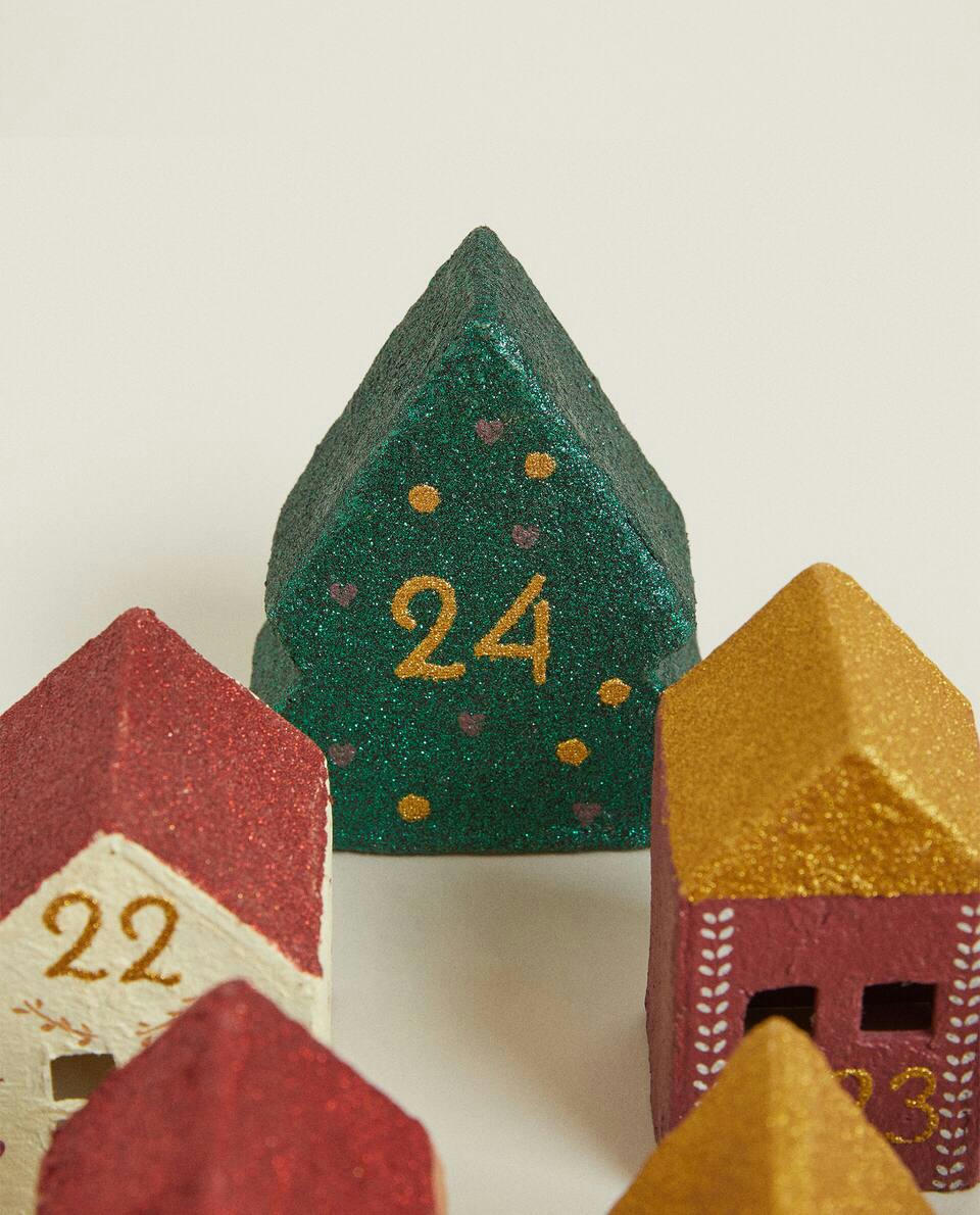 CHRISTMAS ADVENT CALENDAR WITH PAPER M?CHé HOUSES