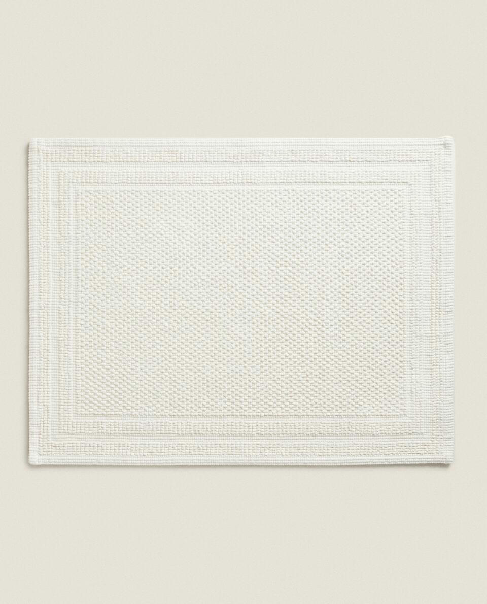 COTTON BATH MAT
