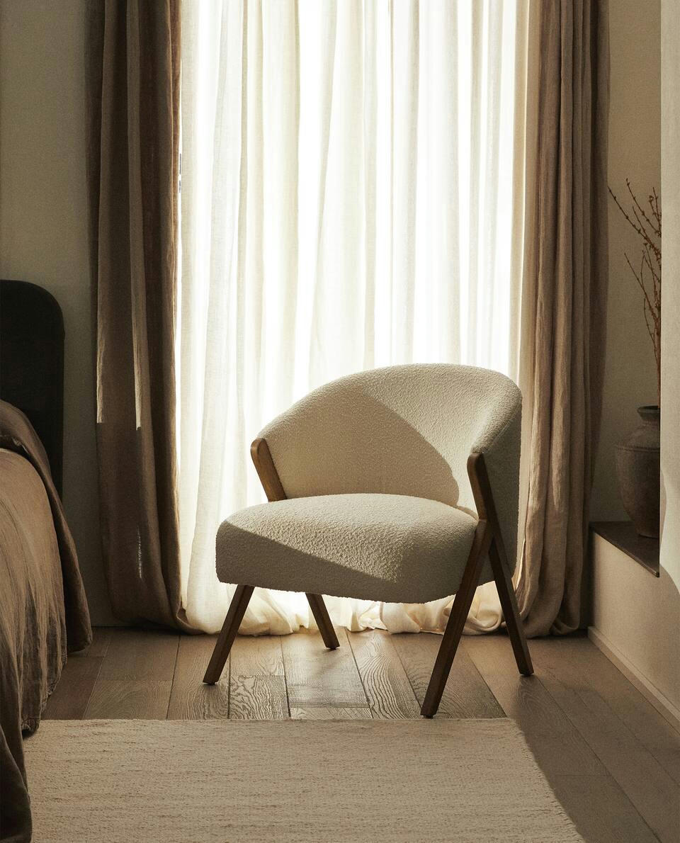 UPHOLSTERED BOUCLé ARMCHAIR