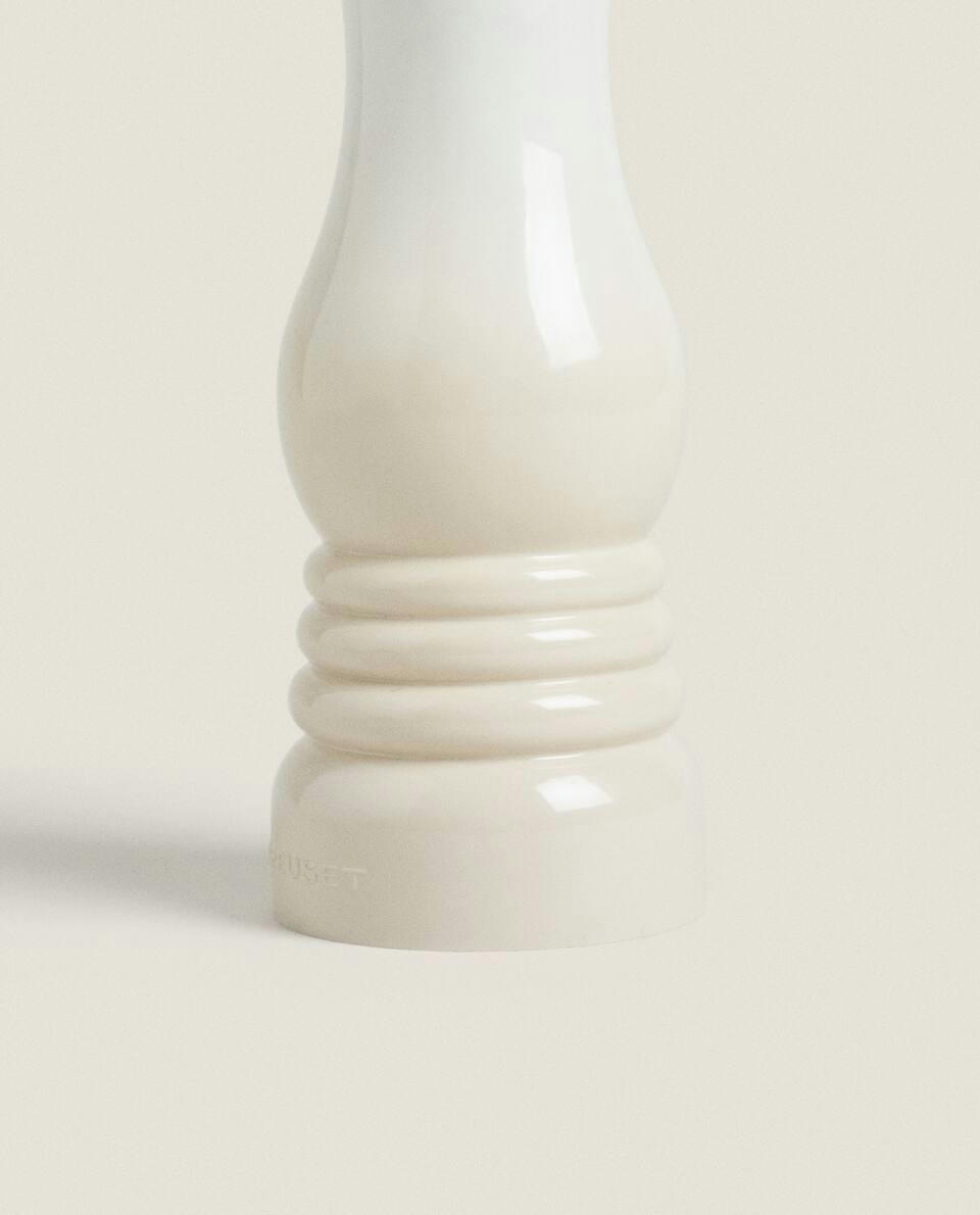 LE CREUSET LACQUERED PEPPER GRINDER