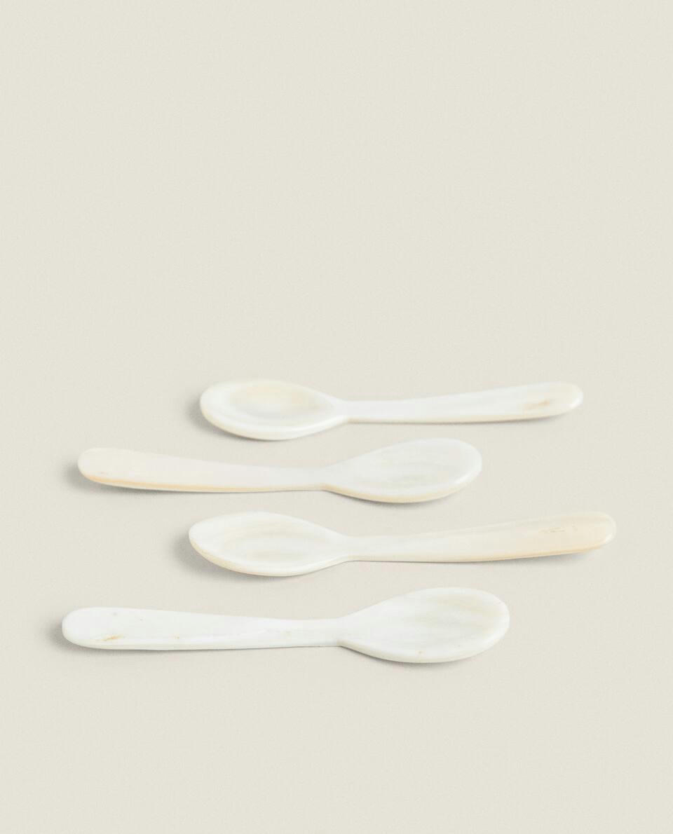 SET OF 4 CAVIAR SPOONS