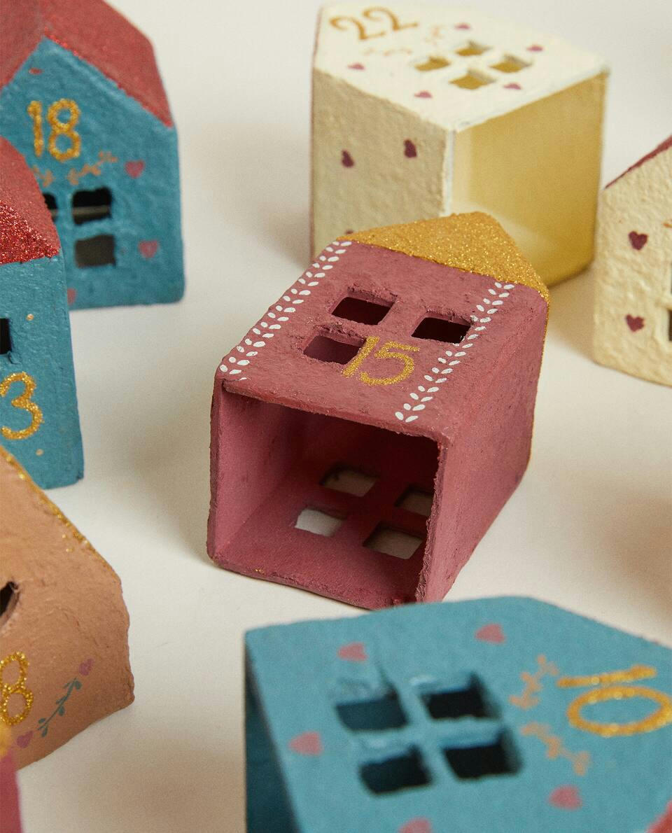 CHRISTMAS ADVENT CALENDAR WITH PAPER M?CHé HOUSES