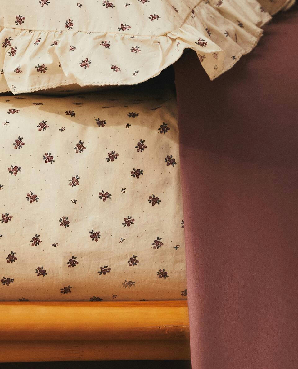 CHILDREN’S BOUQUET FITTED SHEET