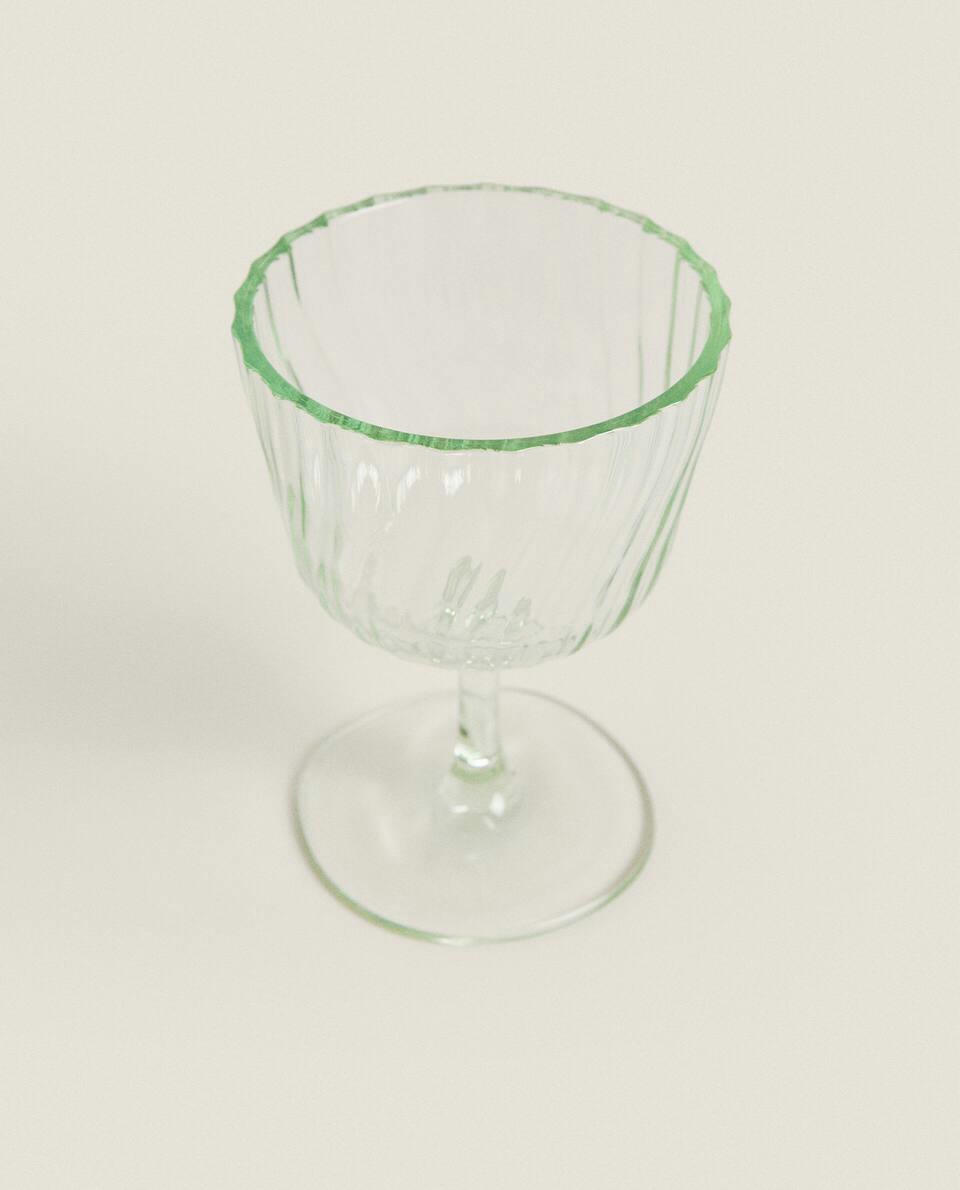 COLOURED GLASS WITH LINES