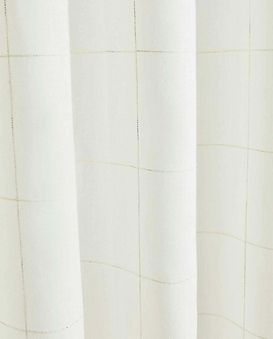 CHECK SHOWER CURTAIN