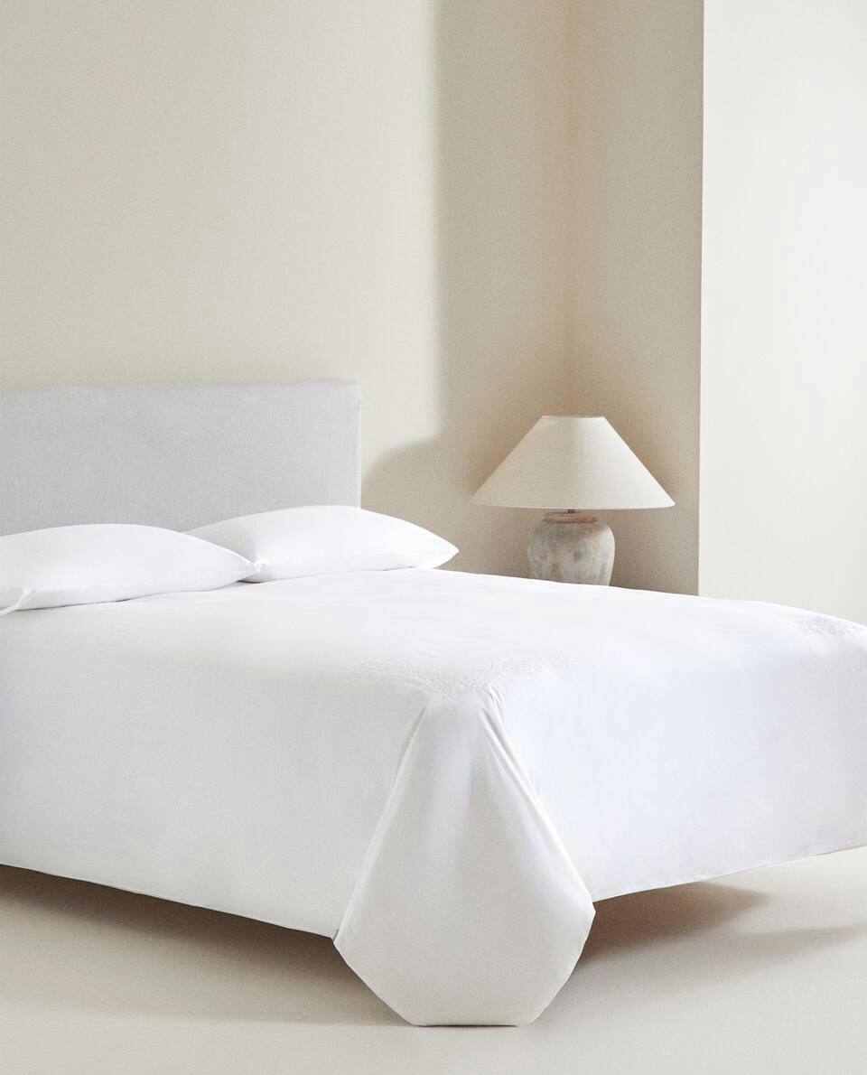 FLORAL EMBROIDERY DUVET COVER