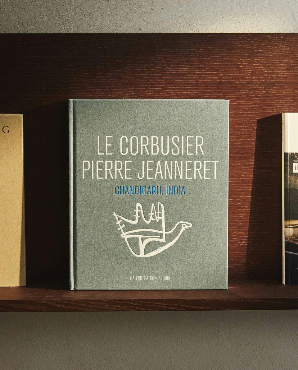 LE CORBUSIER PIERRE JEANNERET BOOK