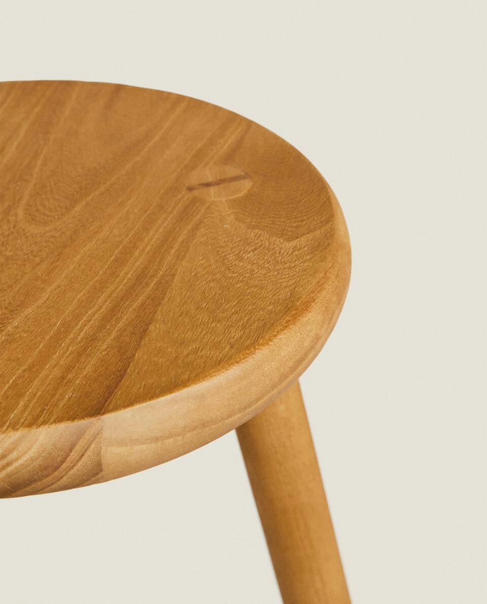 ROUND ELM STOOL