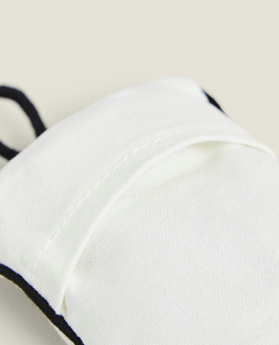 PACK OF WARDROBE CEDAR CHIP BAGS (PACK OF 2)