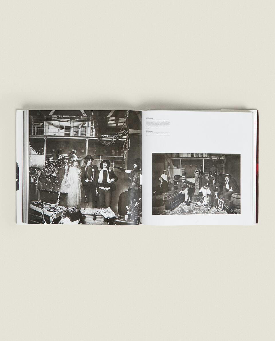 THE ROLLING STONES BOOK